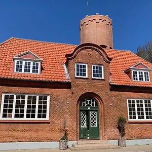 Ferie I -huset Med Den Gronne Dor Skagen