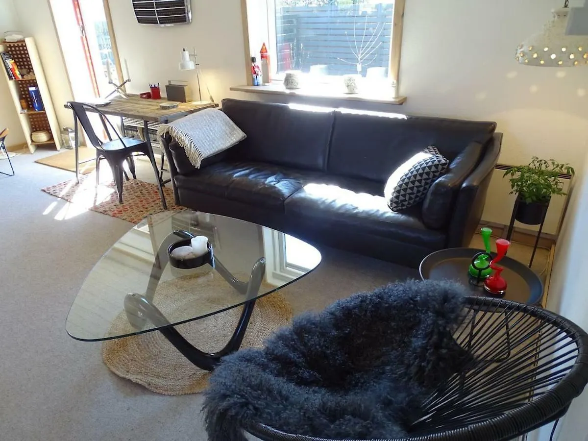 Apartment Fin Lejlighed Med Lukket Have Skagen